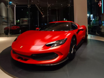 Ferrari Ungkap Tantangan Pasar Mobil Mewah di Tengah Gejolak Geopolitik