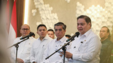 Airlangga Ungkap Komitmen Investasi Rp3,38 Triliun dari Raksasa Cip Inggris Arm Ltd
