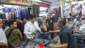 Menteri Keuangan Purbaya Yudhi Sadewa Kunjungi Pasar Tanah Abang