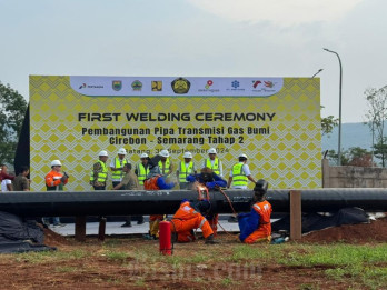 Wamen ESDM Yuliot Resmikan Pengaliran Gas Perdana pada Pipa Cisem II
