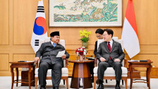 Prabowo Bertemu Presiden Korea Selatan, Perkuat Kerja Sama Hadapi Tantangan Geopolitik