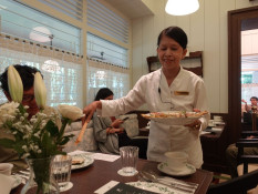 Viral di Blok M, Restoran Uma Oma Sasar Market Baru di Menteng