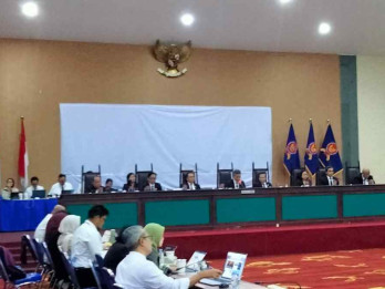 Simalakama Putusan KPPU Menyoal Kartel Bunga Pinjol