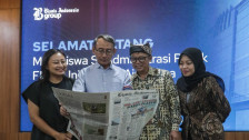 Kunjungi Bisnis Indonesia, Unair Bedah Strategi Adaptasi Media di Era Digital