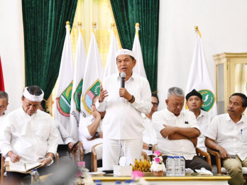 Ditantang Wagub Kalbar soal Jalan Rp6 Triliun, Dedi Mulyadi: Tak Perlu Dibandingkan