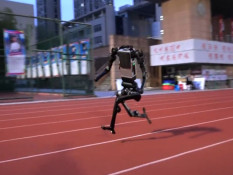 Robot Humanoid H1 China Berlari 10 Meter/Detik, Hampir Menyamai Rekor Usain Bolt