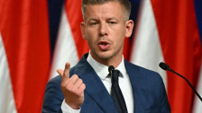 Peter Magyar Sebut Akan Tangguhkan Siaran Media Publik dan Desak Presiden Hungaria untuk Mundur