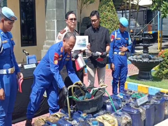 Penyelundupan 930 Liter Solar Subsidi Tujuan Kalimantan Tengah Digagalkan Polda Jatim