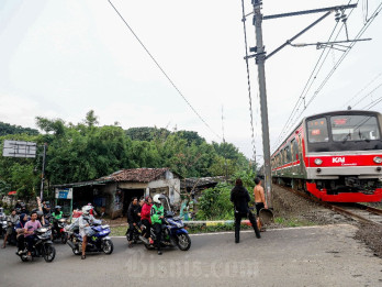 Bahaya Perlintasan Sebidang dan Solusi Efektif Tekan Kecelakaan Kereta Api