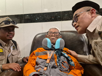 Jemaah Haji Tertua dari Indonesia Tiba di Madinah, Sehat dan Semangat Beribadah