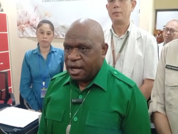 Pigai Minta Pengelola MBG Lalai Diblacklist usai Keracunan Siswa di Surabaya
