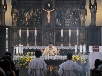 Katedral Jakarta Gelar Empat Sesi Ibadah Kenaikan Yesus Kristus