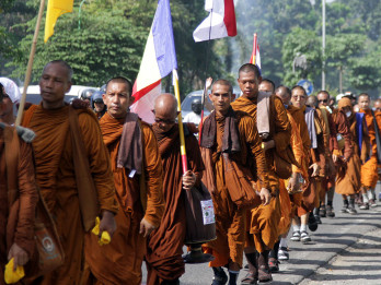 Sebanyak 56 Bhikkhu Jalani Perjalanan Suci 660 Km Menuju Borobudur