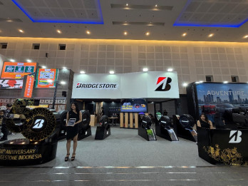 HUT Ke-50, Bridgestone Incar Penetrasi Pasar Otomotif Jatim di IIMS Surabaya 2026