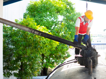 Kalla Aspal Sebut Harga Aspal Global Melonjak Nyaris 50% Imbas Konflik Timur Tengah