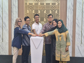 Surabaya jadi Kota Percontohan Pengurangan Sampah Plastik di Sungai