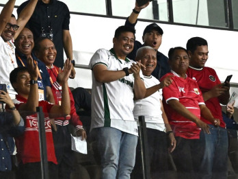Bobby Nasution Tanggapi Listrik Padam di Laga AFF U19: Demi Keamanan Cuaca Ekstrem