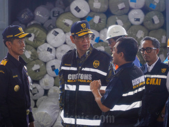 Pemerintah Percepat Penanganan Antrean Kontainer di Tanjung Priok