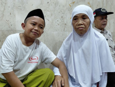Membayar Haji dengan Daun Pisang, Tabungan 18 Tahun Membawa Mbah Painah ke Baitullah