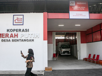 Kopdes Merah Putih Dibangun di Hutan hingga Kuburan, DPR Khawatir Bangkrut