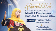 Perkuat AI, Gubernur Khofifah Antar Jatim Raih Dua Penghargaan Nasional