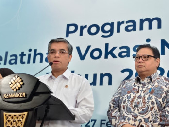 Revisi Aturan Outsourcing, Menaker: Tunggu Saja