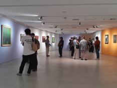 Pameran Menyibak Kabut Ungkap Jejak Artistik dan Warisan Pelukis Zaini