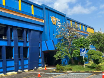 Kortastipidkor Polri Geledah 4 Lokasi di Jatim Terkait Impor HP Bekas Ilegal