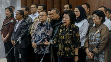 Mari Elka Pangestu Ingatkan Dampak Lonjakan Harga Minyak terhadap Inflasi dan Daya Beli