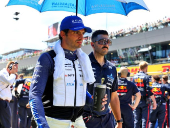 Carlos Sainz Usul Penalti Tiga Grid bagi Penyebab Gangguan Sesi Kualifikasi F1