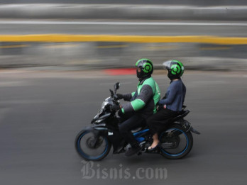 Biaya Komisi Gojek-Grab 8% Berlaku, Driver Ojol Mengaku Bingung