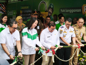 Pramono Bakal Perbanyak Shelter Ojol di Terminal hingga Stasiun di Jakarta