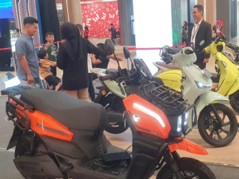 Indomobil Bidik Penjualan 100 Unit Motor Listrik per Bulan di Sumsel