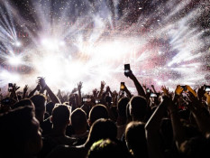 Era Streaming Ubah Peta Industri Musik, Musisi Lokal Panen Royalti di Pasar Global