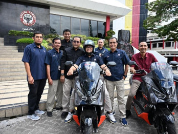 PT Semen Padang Pakai Kendaraan Listrik untuk Operasional di Lingkungan Perusahaan