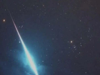 Meteor Jatuh Terlihat dari Langit Bekasi, Ini Respons BRIN
