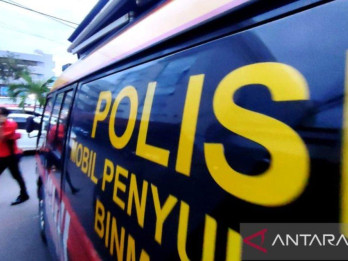 Polri Barter Buronan dengan Polisi Cina: 3 WNA dan 1 WNI