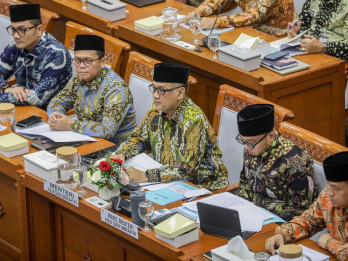 Komisi VIII DPR Bahas Kebutuhan Biaya Tenda Haji dan Layanan Dasar 2027