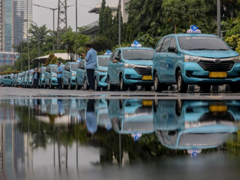Blue Bird (BIRD) Siapkan Innova Zenix Jadi Armada Taksi Baru