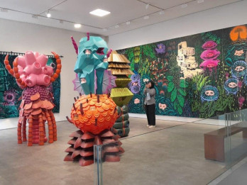 Eko Nugroho Gelar Pameran Tropical Aliens di Nadi Gallery, Angkat Isu Keterasingan Masyarakat