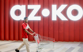 Pertahanan Azko (ACES) Hadapi Pelemahan Rupiah dan Daya Beli