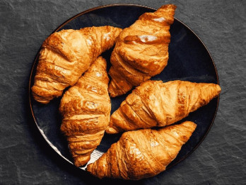 Croissant Viral Mirip Organ Intim, LPPOM Beri Penjelasan