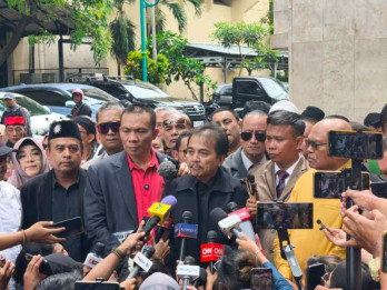 Hakim Tolak Praperadilan Roy Suryo soal Kasus Penetapan Tersangka