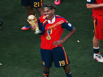 Juara Piala Dunia 2026, Hanya Lamine Yamal yang Dipeluk Raja Spanyol
