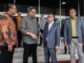 DPR-Pemerintah Kebut Finalisasi Perpres Ojek Daring