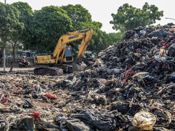 Pemprov DKI Targetkan Penanganan Tumpukan Sampah di RTH Penjaringan Rampung dalam 45 Hari