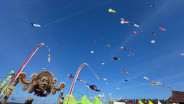 Rare Angon Festival 2026: Layangan 6 Meter hingga Sport Kite Hiasi Langit Sanur