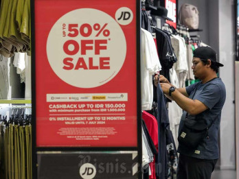 Warga RI Gemar Belanja tapi Tabungan Terkuras, Utang Konsumtif Meroket