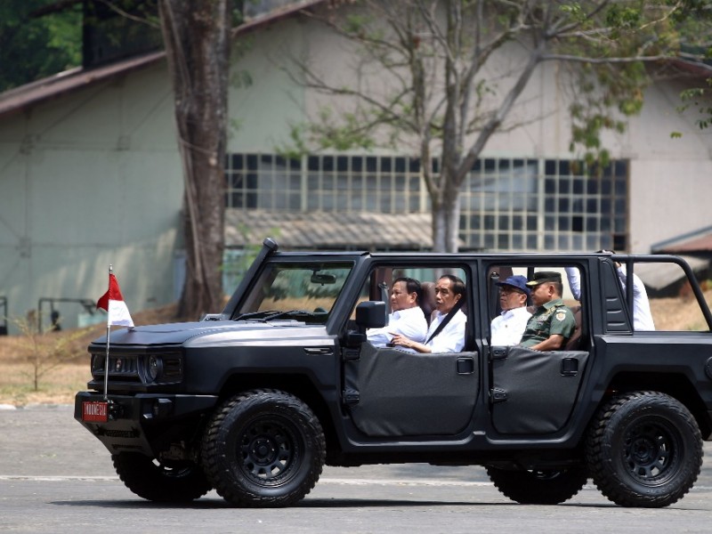 Jargon Mobil Nasional Prabowo, Akankah Pindad Senasib dengan Timor dan Esemka?