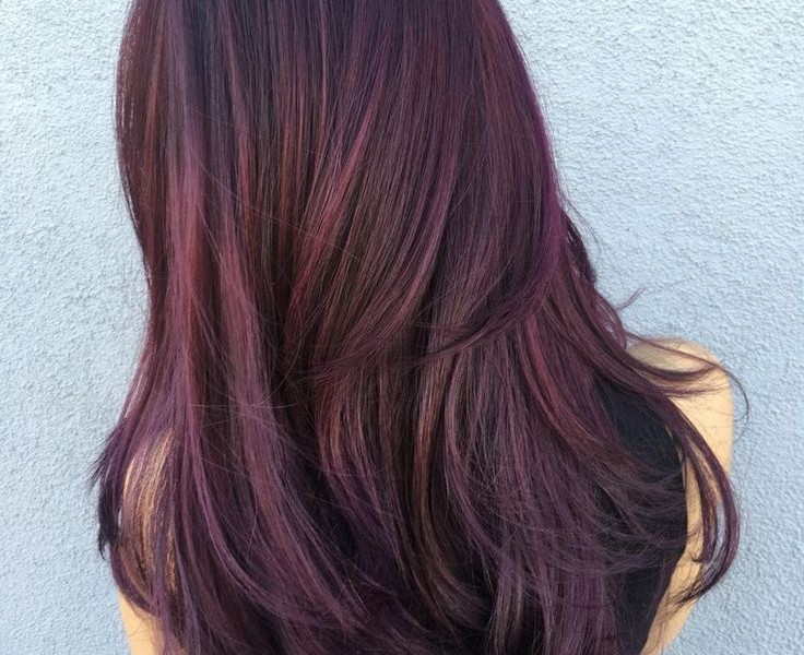 warna rambut yang bagus (burgundy)